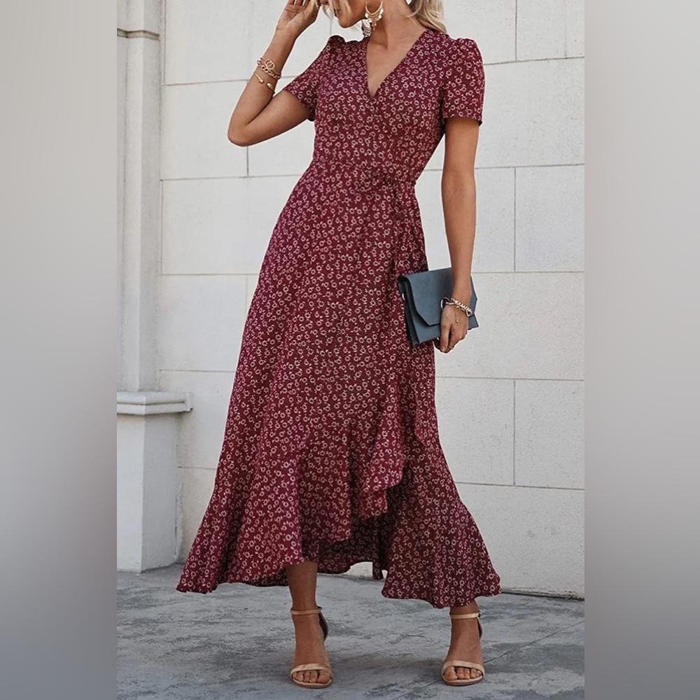 Be Beth Dutton!  Pretty Garden Floral Wrap Dress